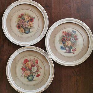 3 Vintage Floral Still Lifes Round Framed Prints Cottagecore Shabby Chic Art